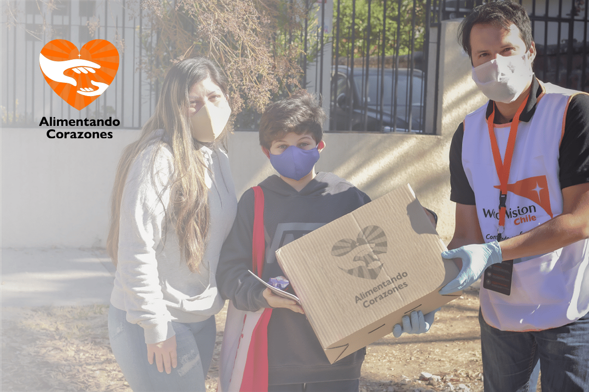 World Vision Chile part campaña para donar alimentos a 10 mil familias